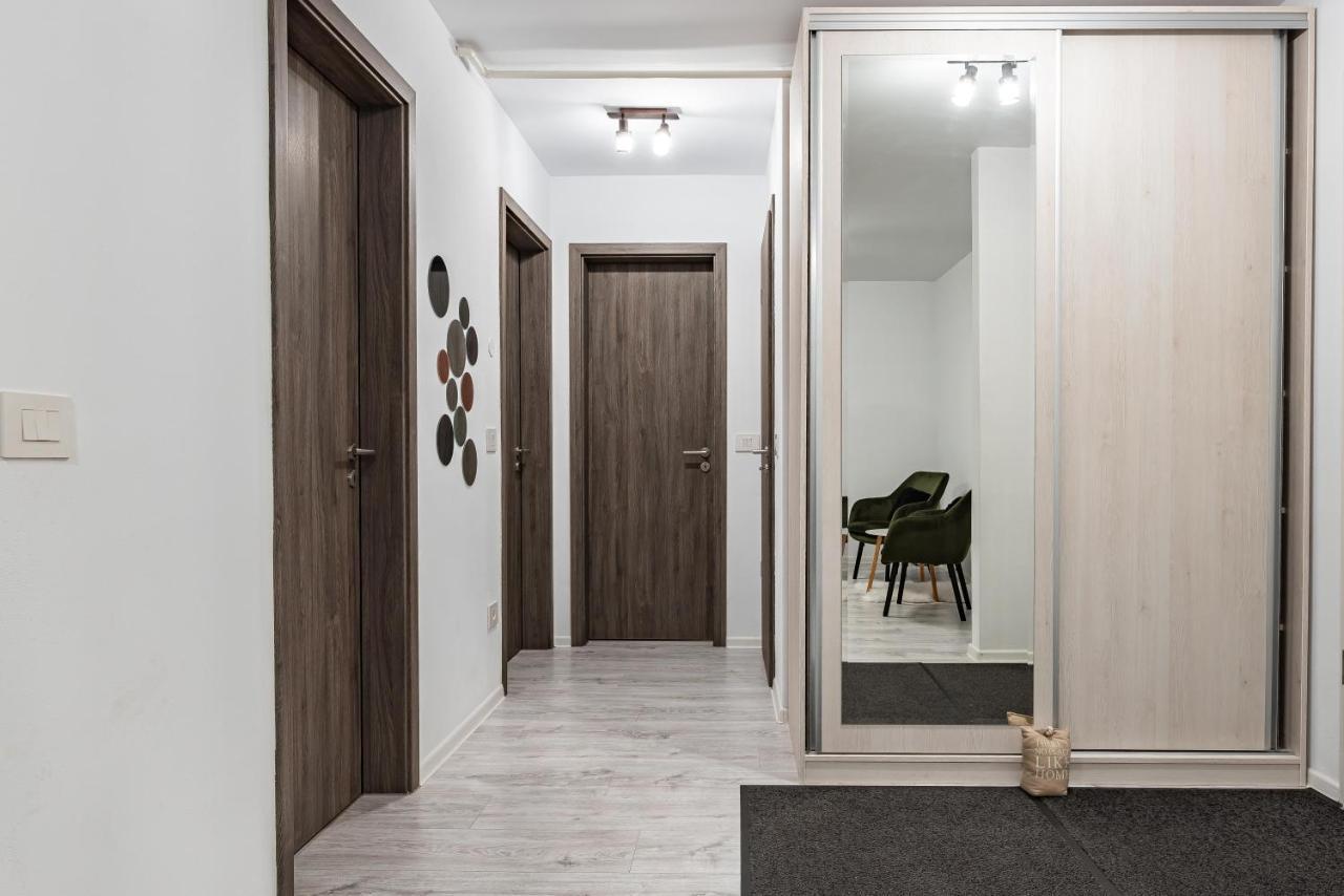 Green Apartment Coresi Brașov Exterior foto